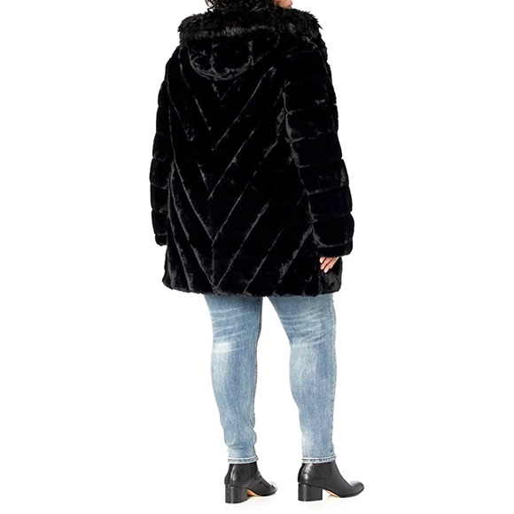 Calvin Klein Jackets & Blazers - ❤️ NWT! Calvin Klein Black Chevron Faux Fur Luxury Coat With Hood